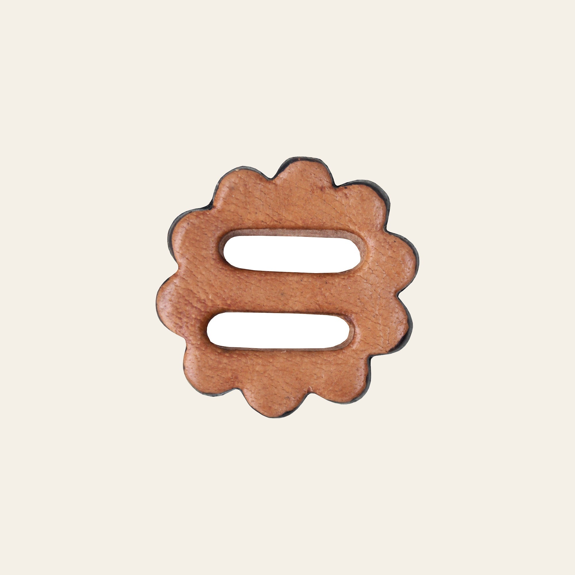 1-1/4" Slots Leather Concho Tan