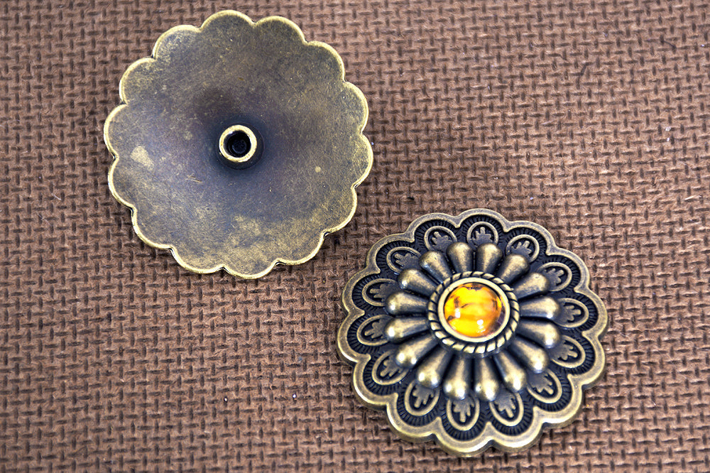 Hilason Western Screw-Back Concho, Antique Brass with Yellow Crystals — 1.5"