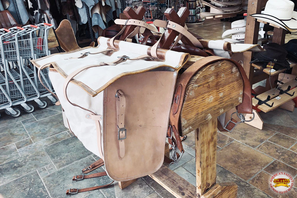 Sawbuck Pack Saddle With White Heavy Duty Pack Bags Panniers And Pad