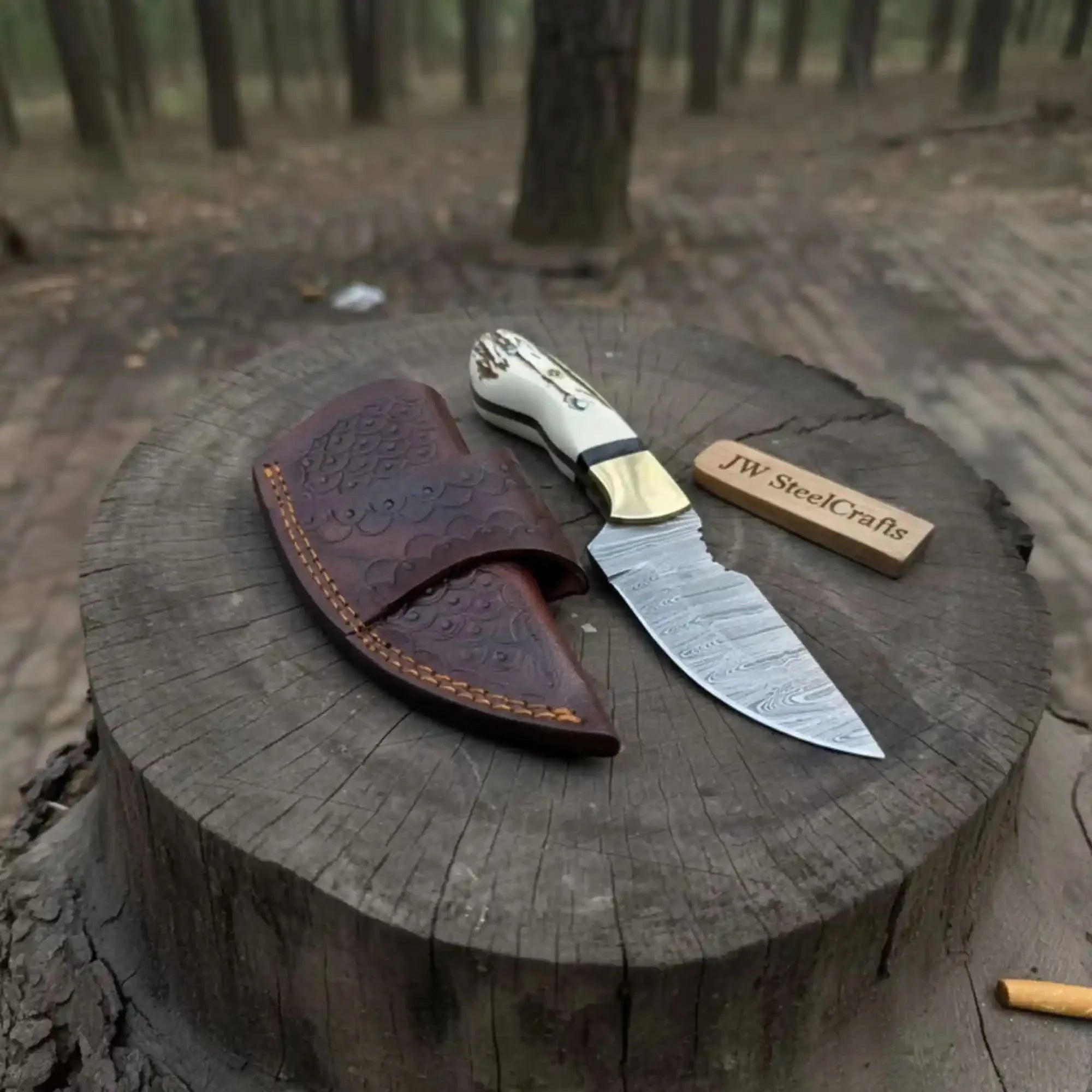 Handmade Damascus Drop Point Skinner Knife with Synthetic Stag Handle
