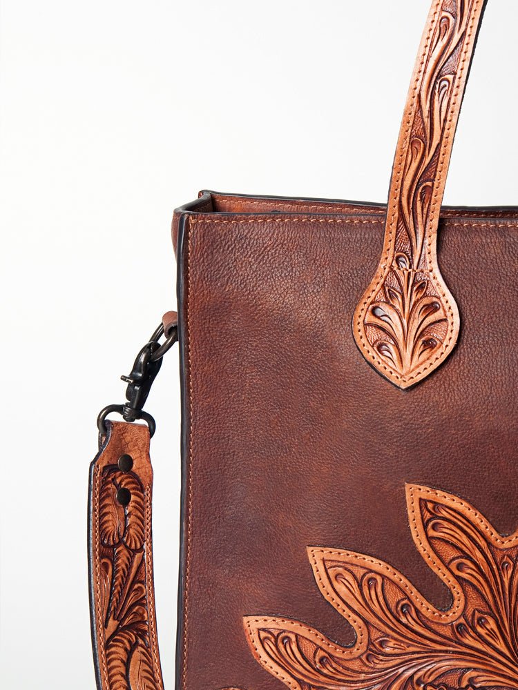 Premium Genuine Leather Tote For Women With Western Heritage Detailing Daily Use