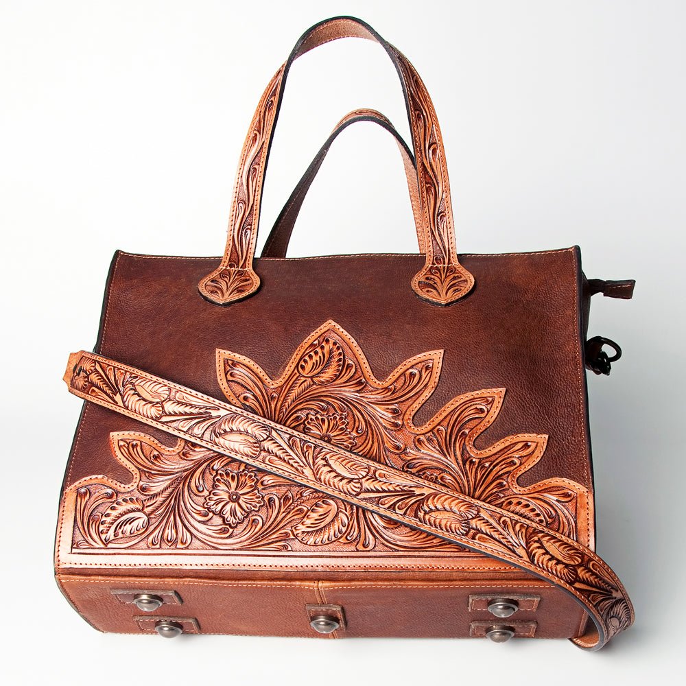 Premium Genuine Leather Tote For Women With Western Heritage Detailing Daily Use