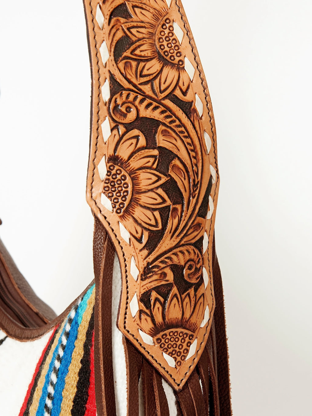 Hobo Saddle Blanket Leather Western Style Handbag for Women with Timeless Craftsmanship