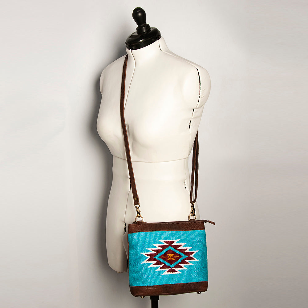American Darling Large Cross body Bag for Women Hand Woven Saddle Blanket Vegetable-Tanned Genuine Leather YKK Zipper