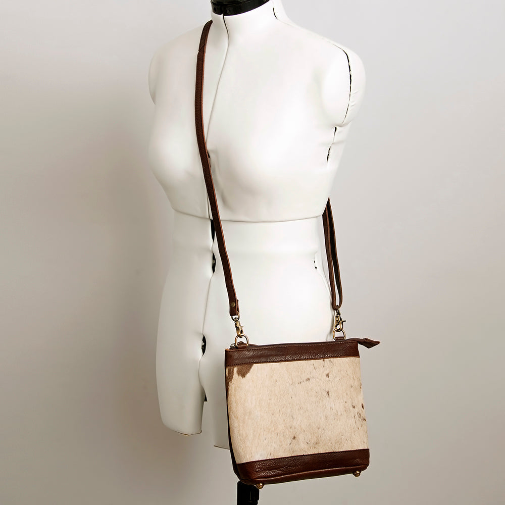American Darling Large Cross body Bag for Women Hand Woven Saddle Blanket Vegetable-Tanned Genuine Leather YKK Zipper