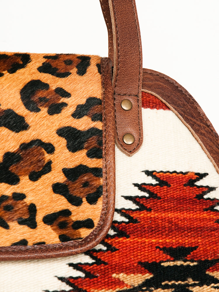 American Darling Tote Bag Genuine Leather Hair-On Cowhide Hand Woven Saddle Blanket Western Handbag 12in x 16in x 5in