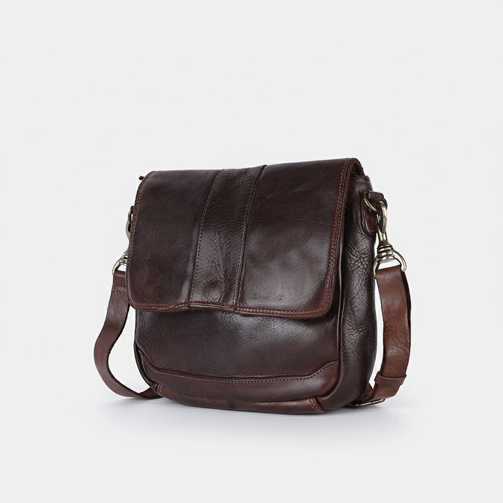 Vintage Handcrafted Crossbody Bag In Full-Grain European Leather For Women Everyday Use
