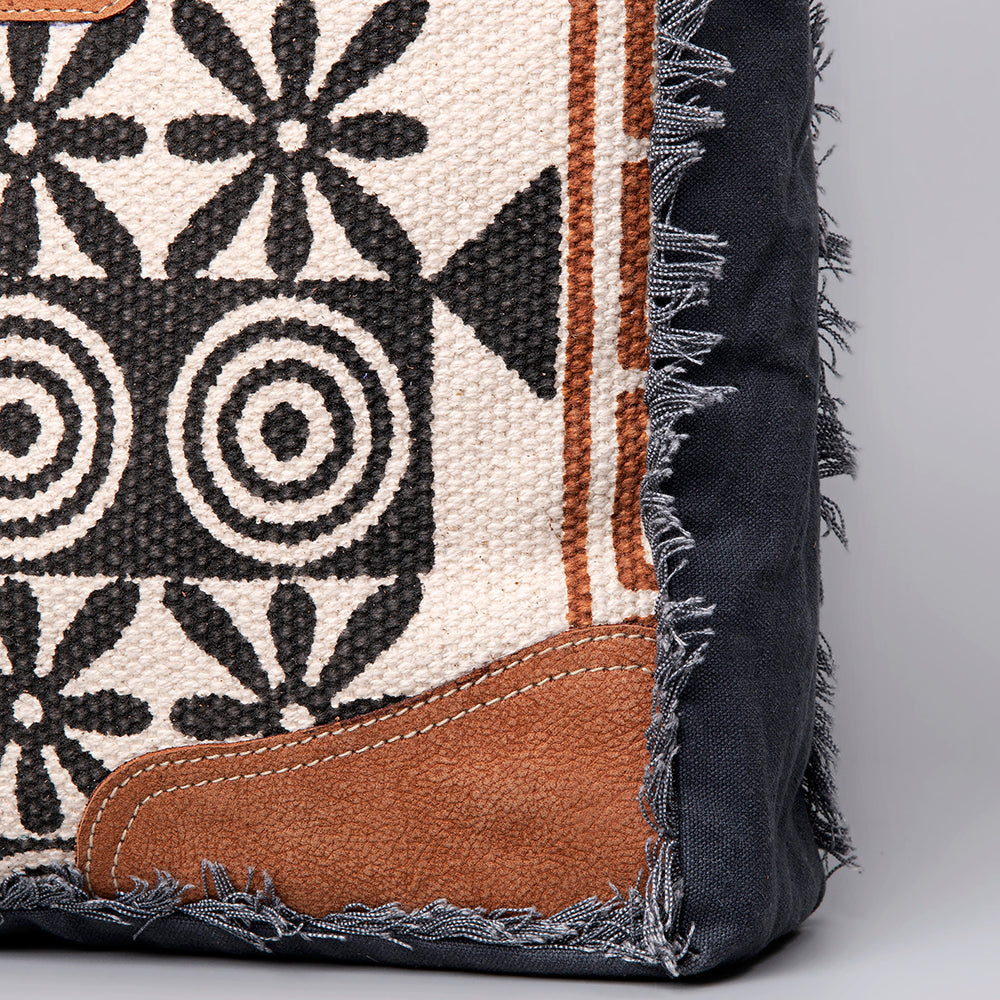 Ohlay Tote Upcycled Wool Upcycled Canvas Genuine Leather