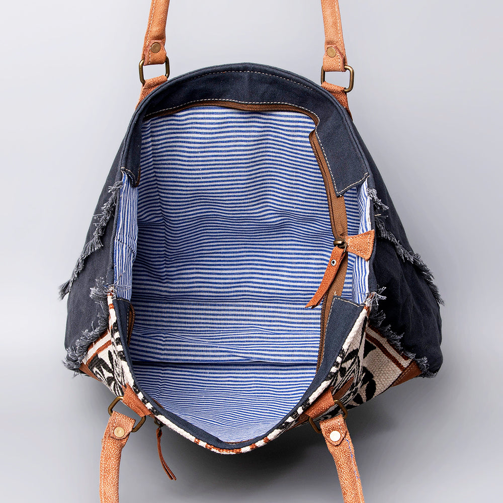 Ohlay Tote Upcycled Wool Upcycled Canvas Genuine Leather