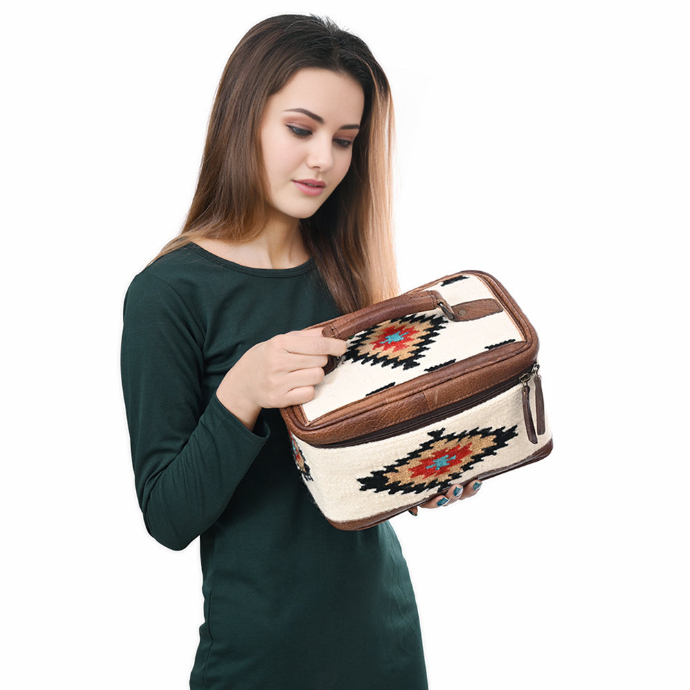 American Darling Pouch Saddle Blanket Genuine Leather
