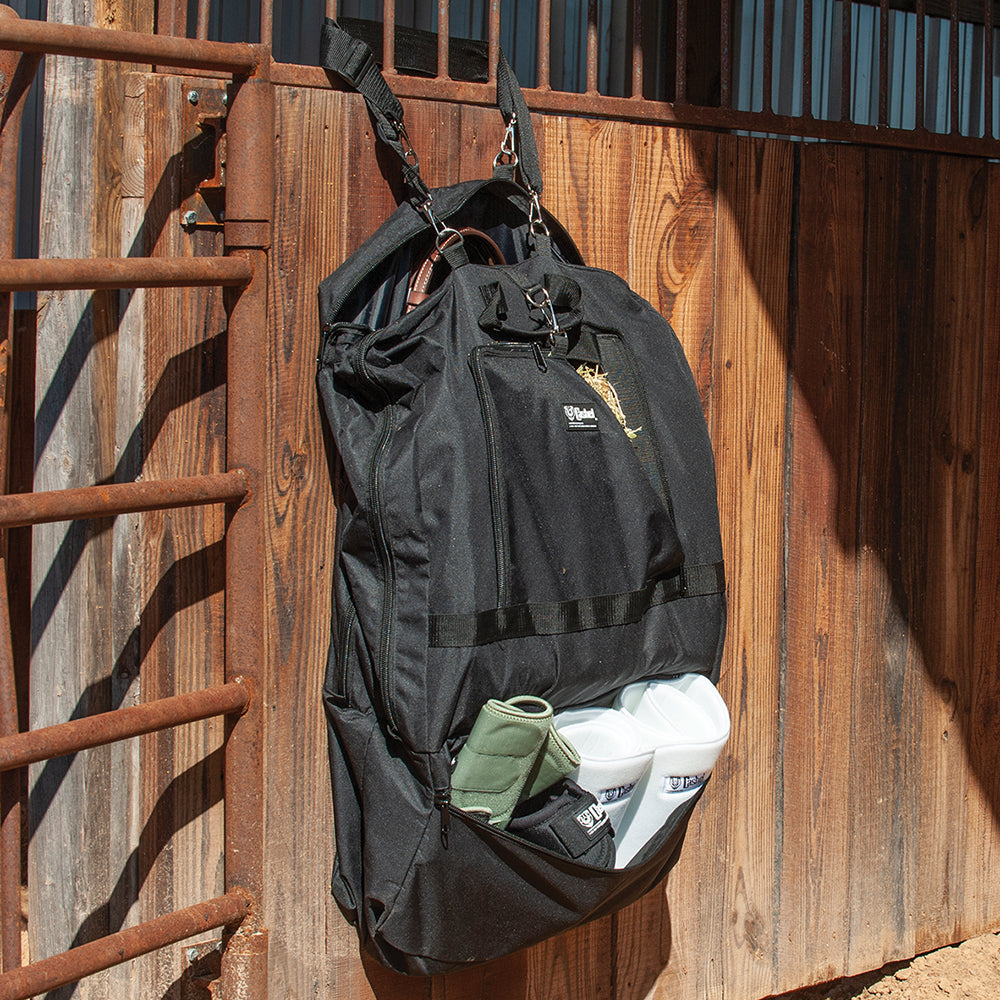 Cashel Shoulder Strap Hay and Gear Bag Oversize Front Pocket