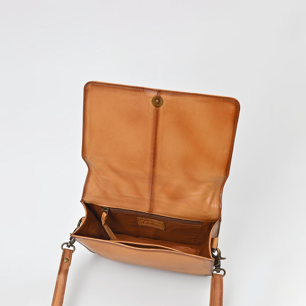 American Darling Genuine Leather Crossbody Wallet for Women, Tan Leather Western Shoulder Clutch Purse