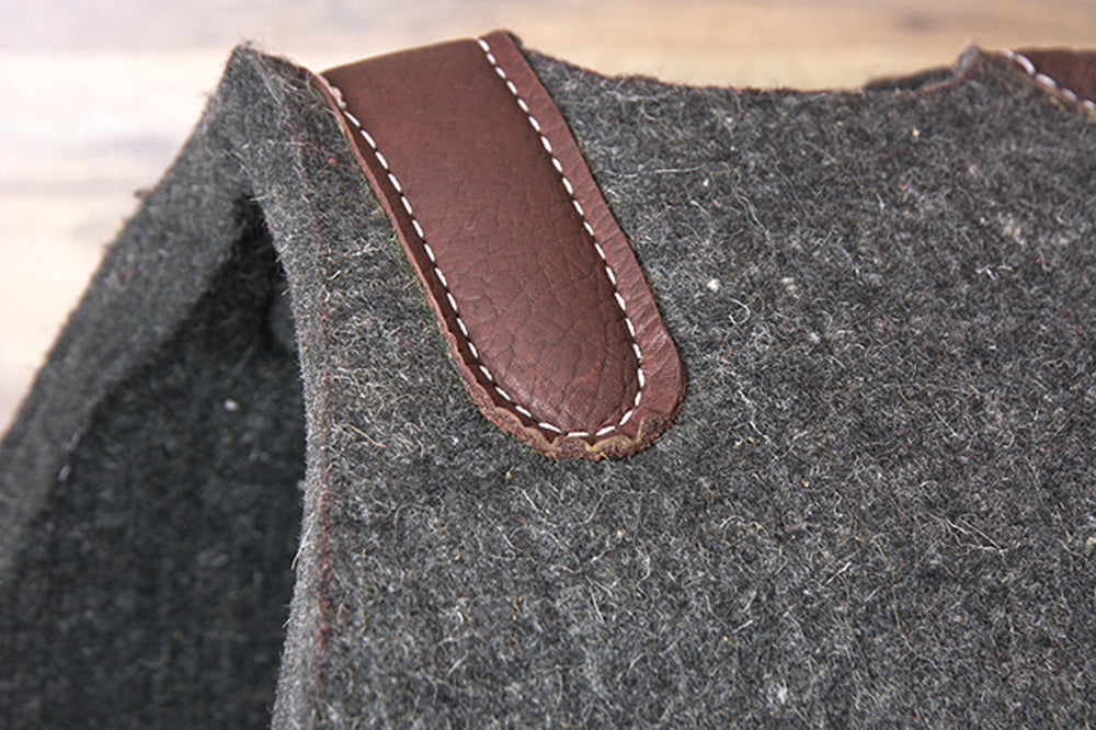 Hilason Horse Felt Saddle Pad with Leather Wear Guards – Western Contoured Back Pad Grey