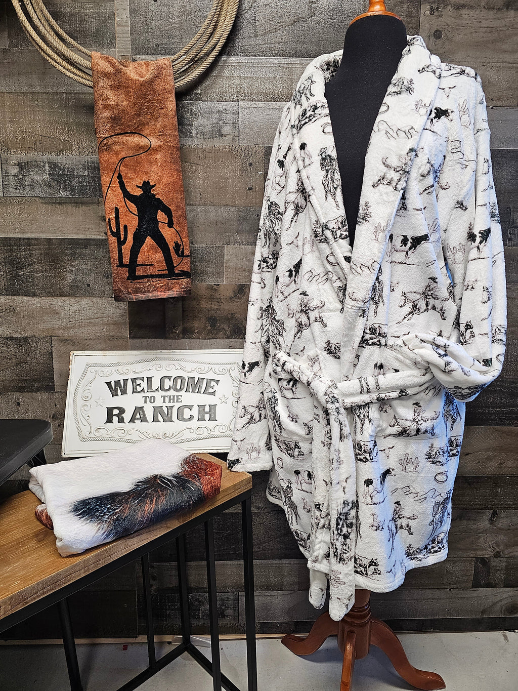 Baha Ranch Ranch Life Women's Western Bath Robe by Baha Ranch Western Wear