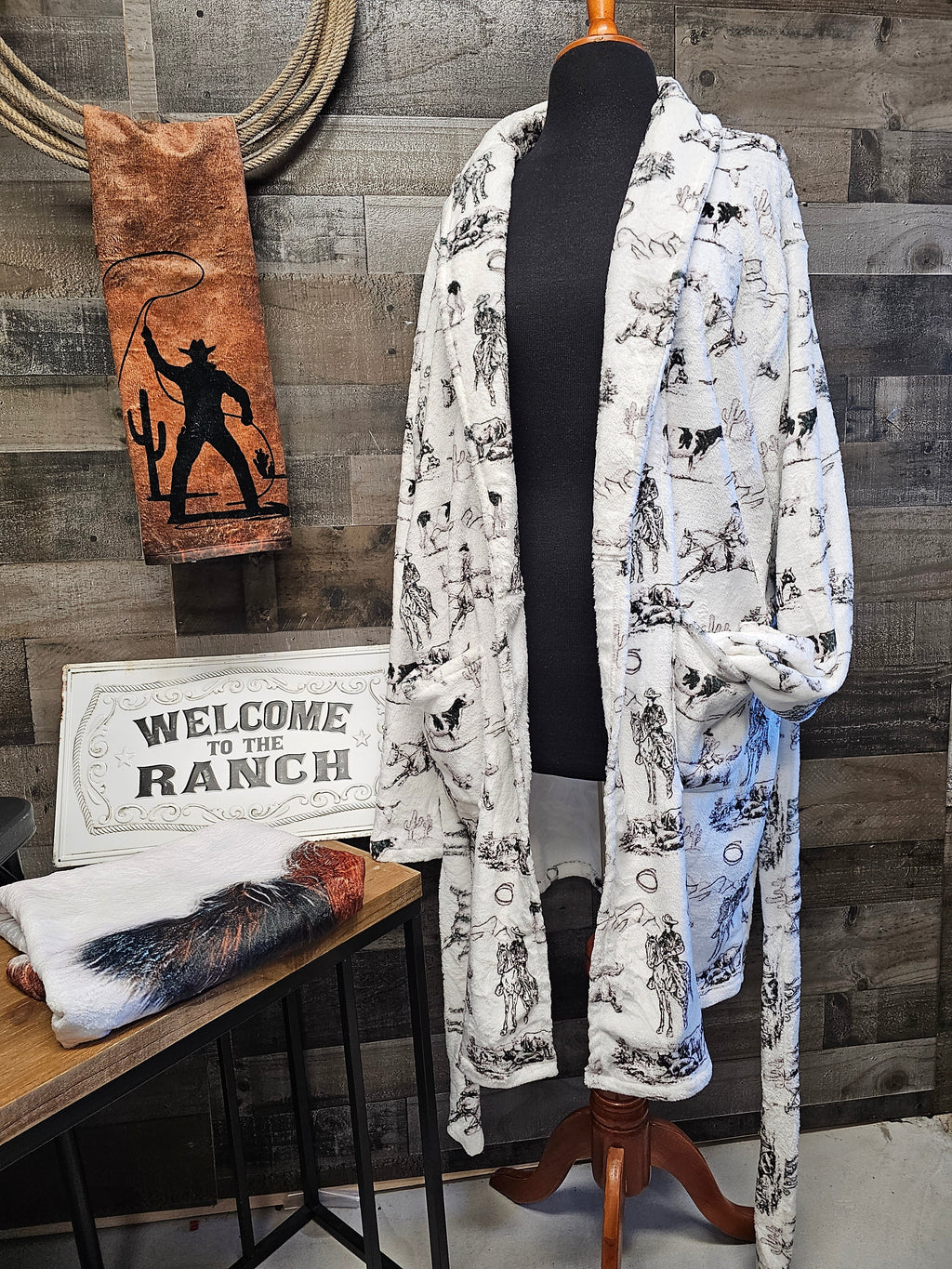 Baha Ranch Ranch Life Women's Western Bath Robe by Baha Ranch Western Wear - product image 4