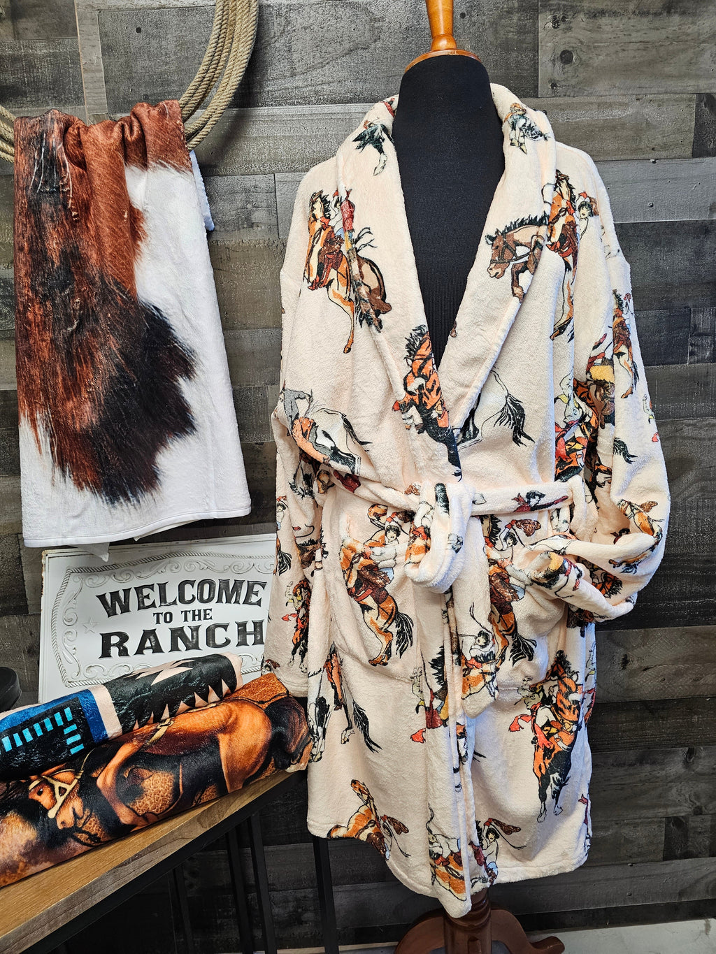Baha Ranch Vintage Cowgirl Women's Bath Robe by Baha Ranch Western Wear