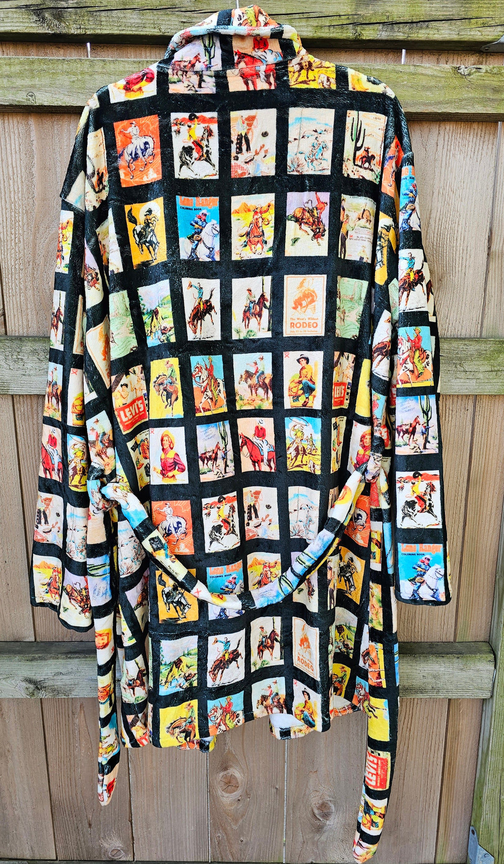 Baha Ranch Vintage Cowboy Collage Western Robe by Baha Ranch Western Wear - product image 7