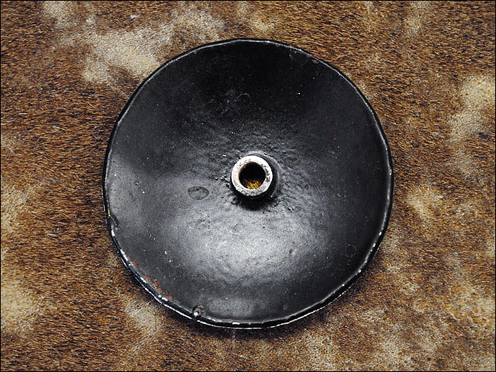 Hilason Western Screw-Back Concho — Black, 1.25"