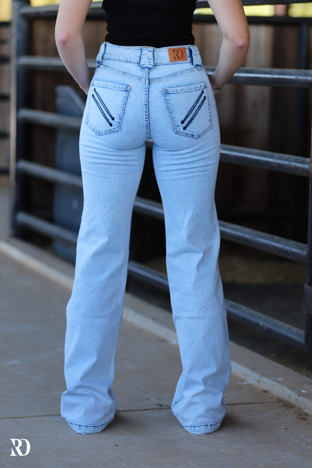 Yoakum Trousers - Light Wash Black Pocket — view 6