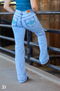 Mia Trousers - Light Wash Turquoise Pocket