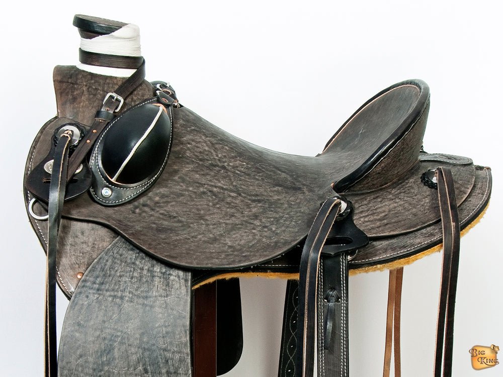 Traditional Handcrafted Antique Black Wade Ranch Roping Saddle With Exquisite Tooled Leather