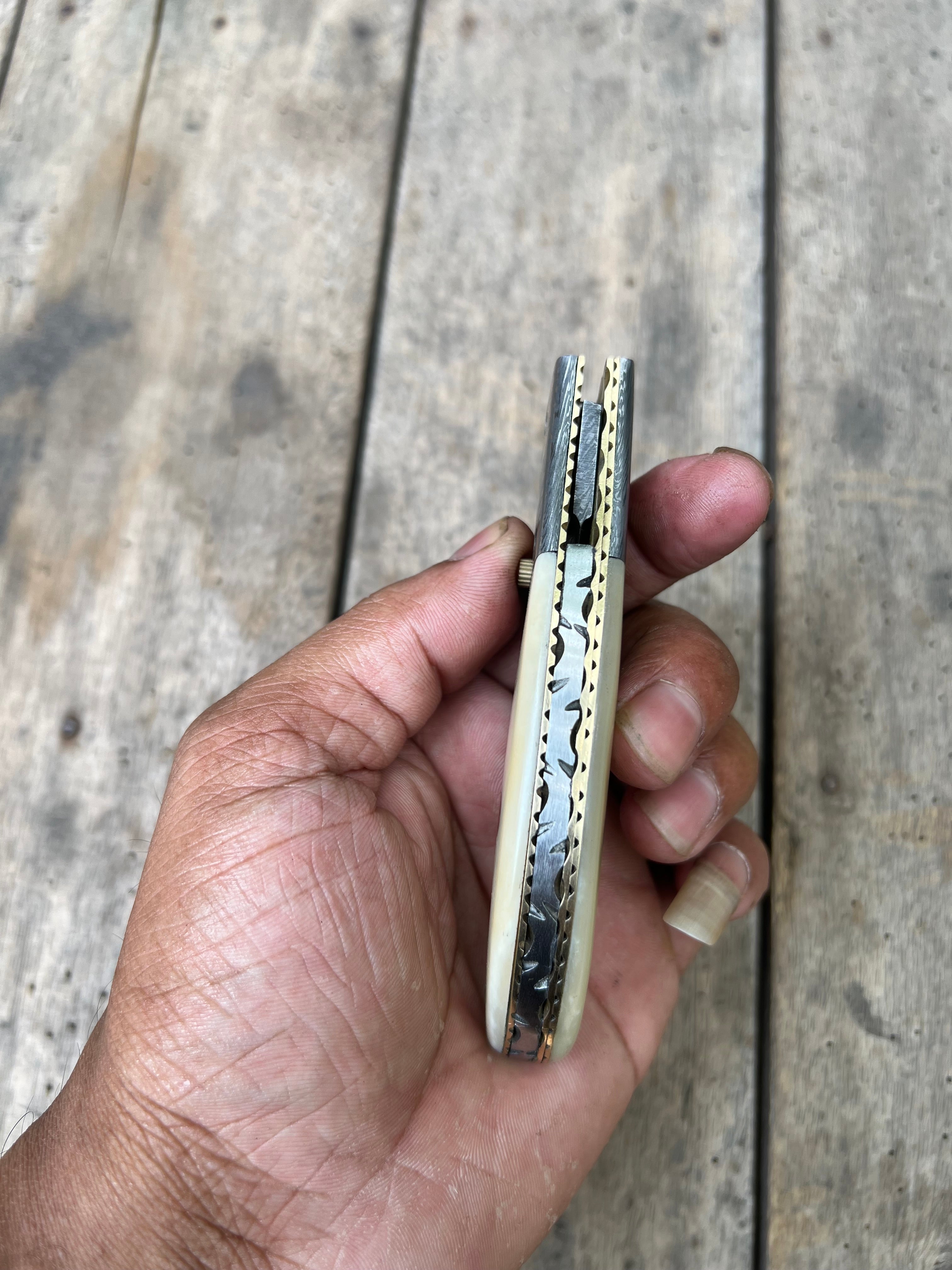 Frontrunner Camel Bone folding knife with Leather Sheath