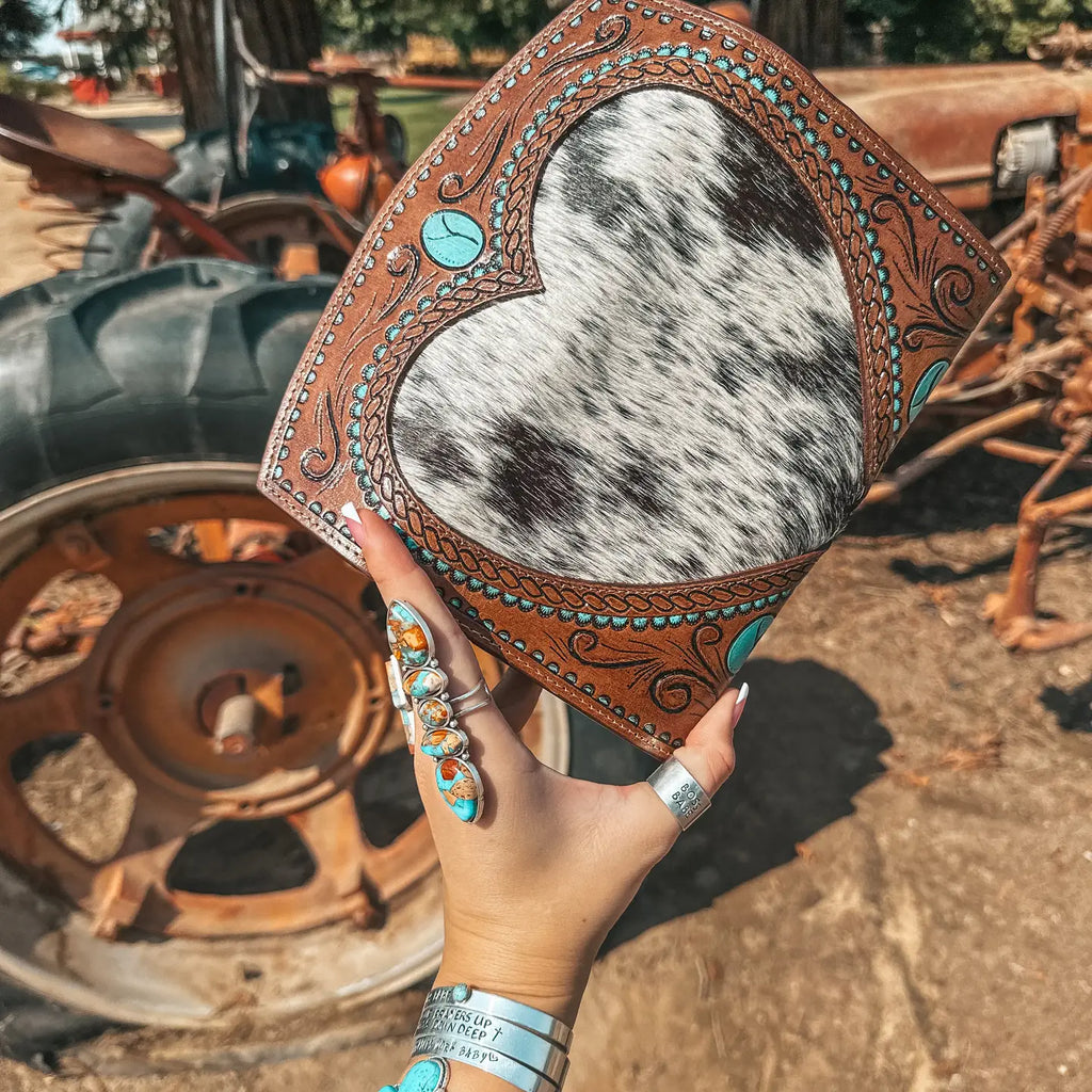 The Heart Stopper | Wallet — view 4