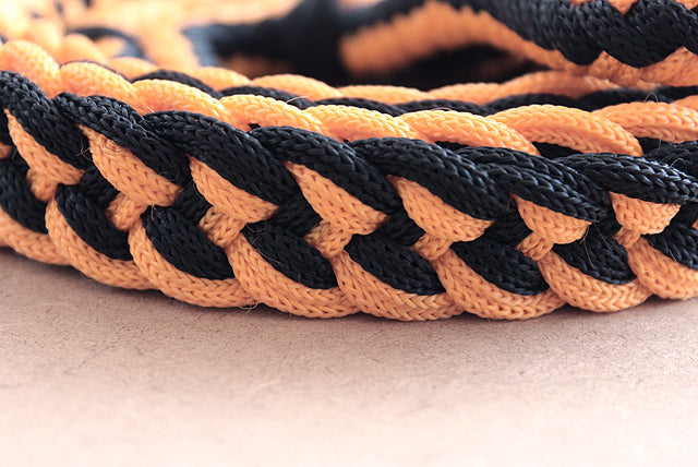Hilason Braided Poly Barrel Racing Contest Flat Reins 1" X 8Ft Tan Black