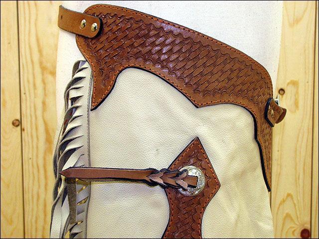 Hilason Bull Riding Chinks Chaps Pro Rodeo Western Smooth Leather Black & White