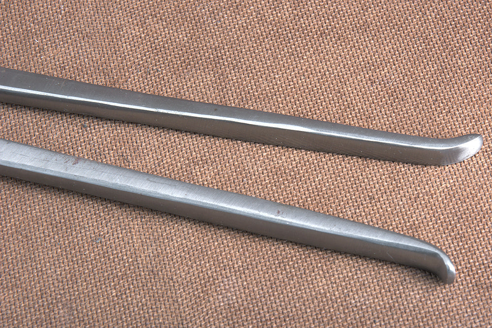Hilason Carbon Steel Farrier Tool — 13"