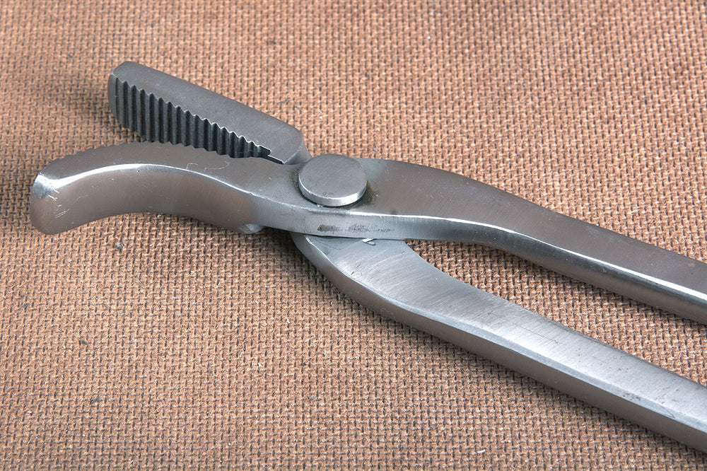 Hilason Carbon Steel Farrier Tool — 13"