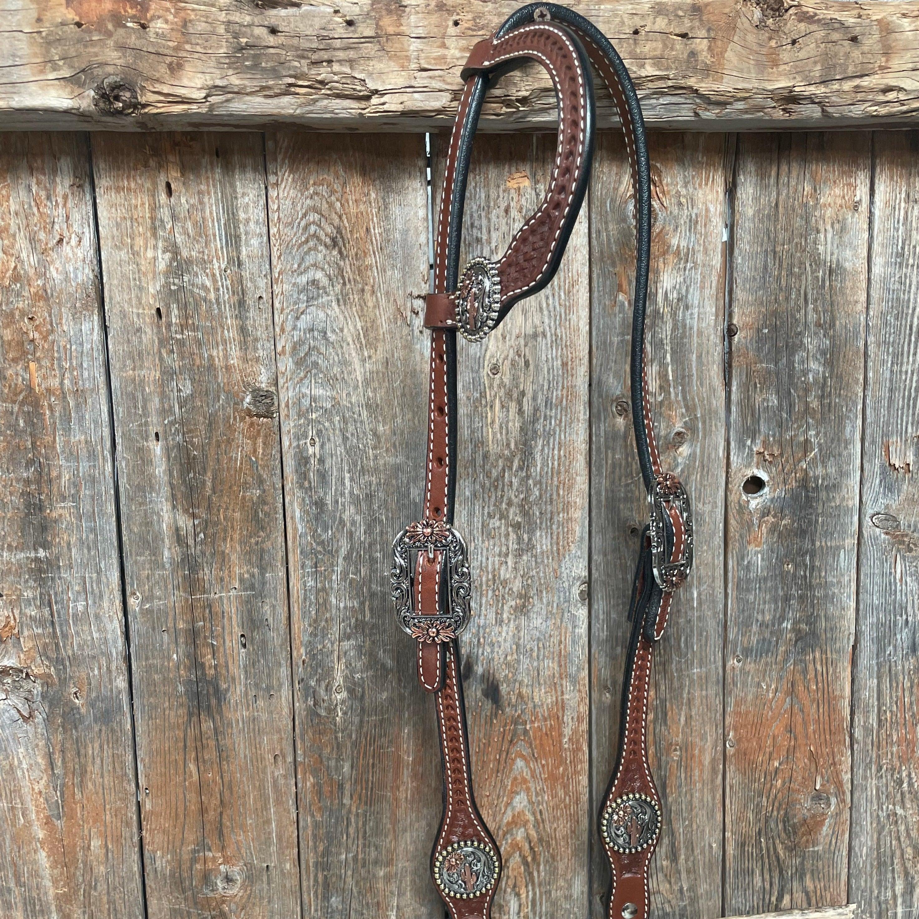 Medium Oil Basketweave Flower and Cactus Browband/One Ear Tack Set #BBBC491 — view 8