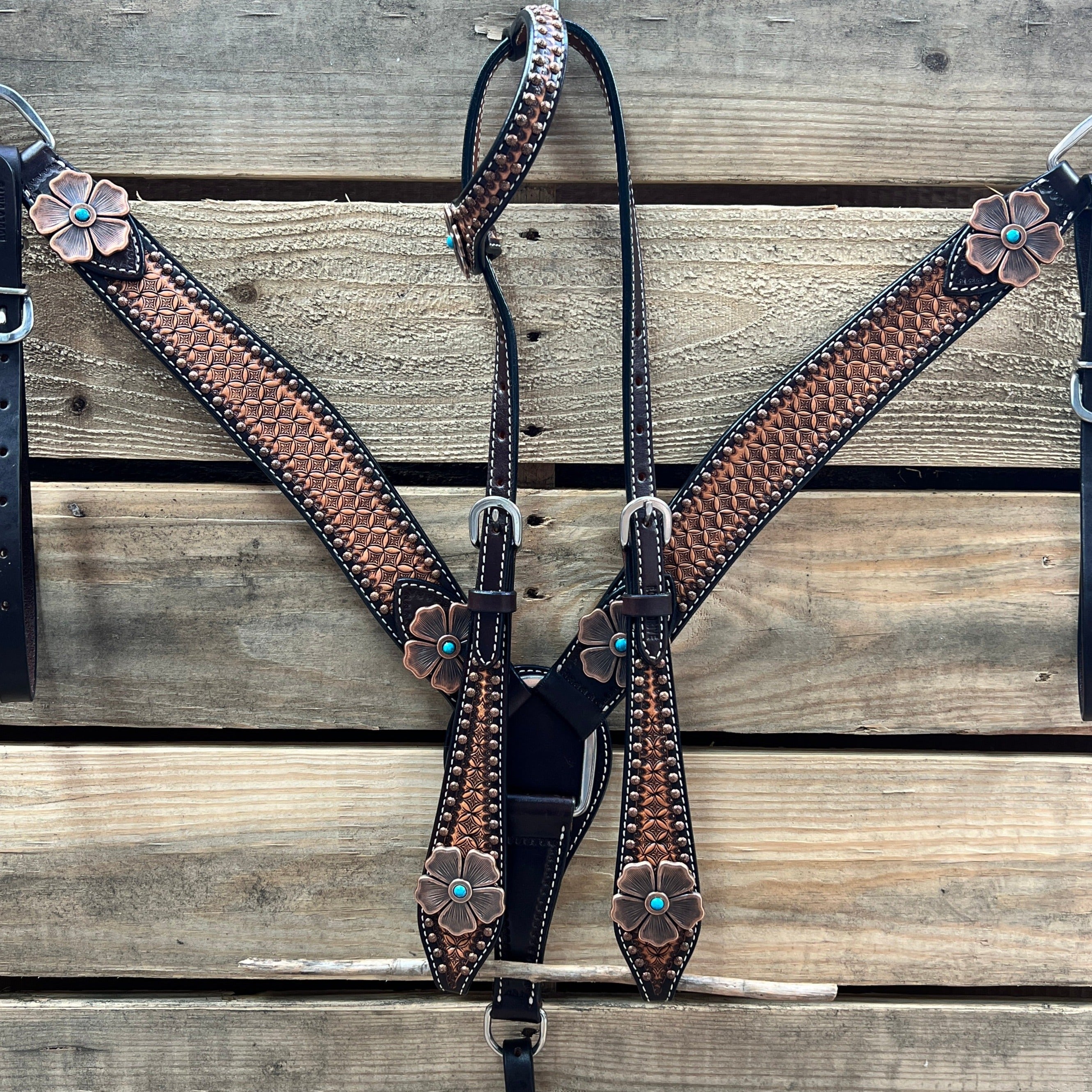 Two Tone Honeycomb Copper Flower Browband/One Ear Headstall & Breastcollar Tack Set #BBBC610 — view 2