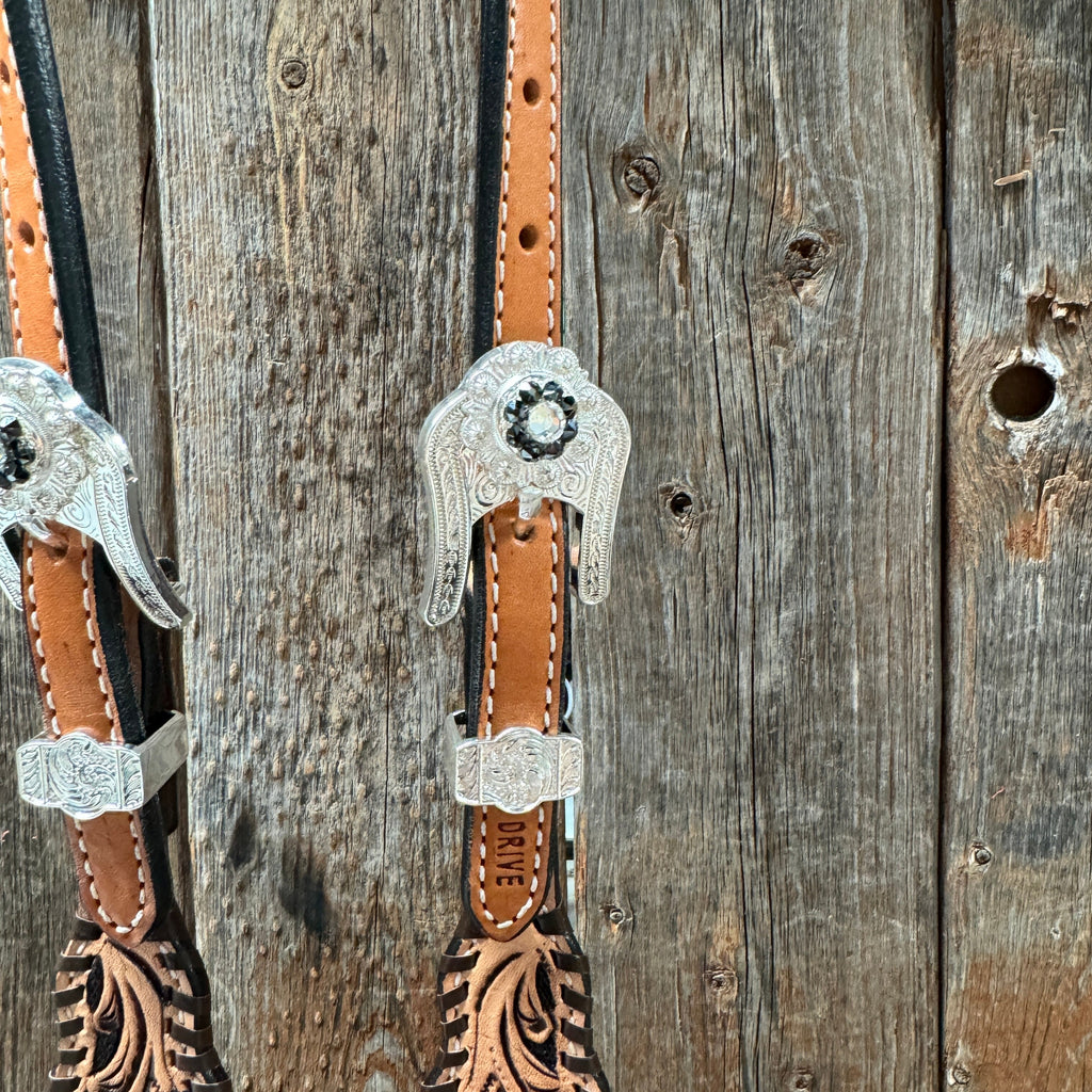 Floral Whipstitch Black and Red Browband / One Ear - Triangle / Gladiator Breastcollar Tack Set #BBBC642 — view 12
