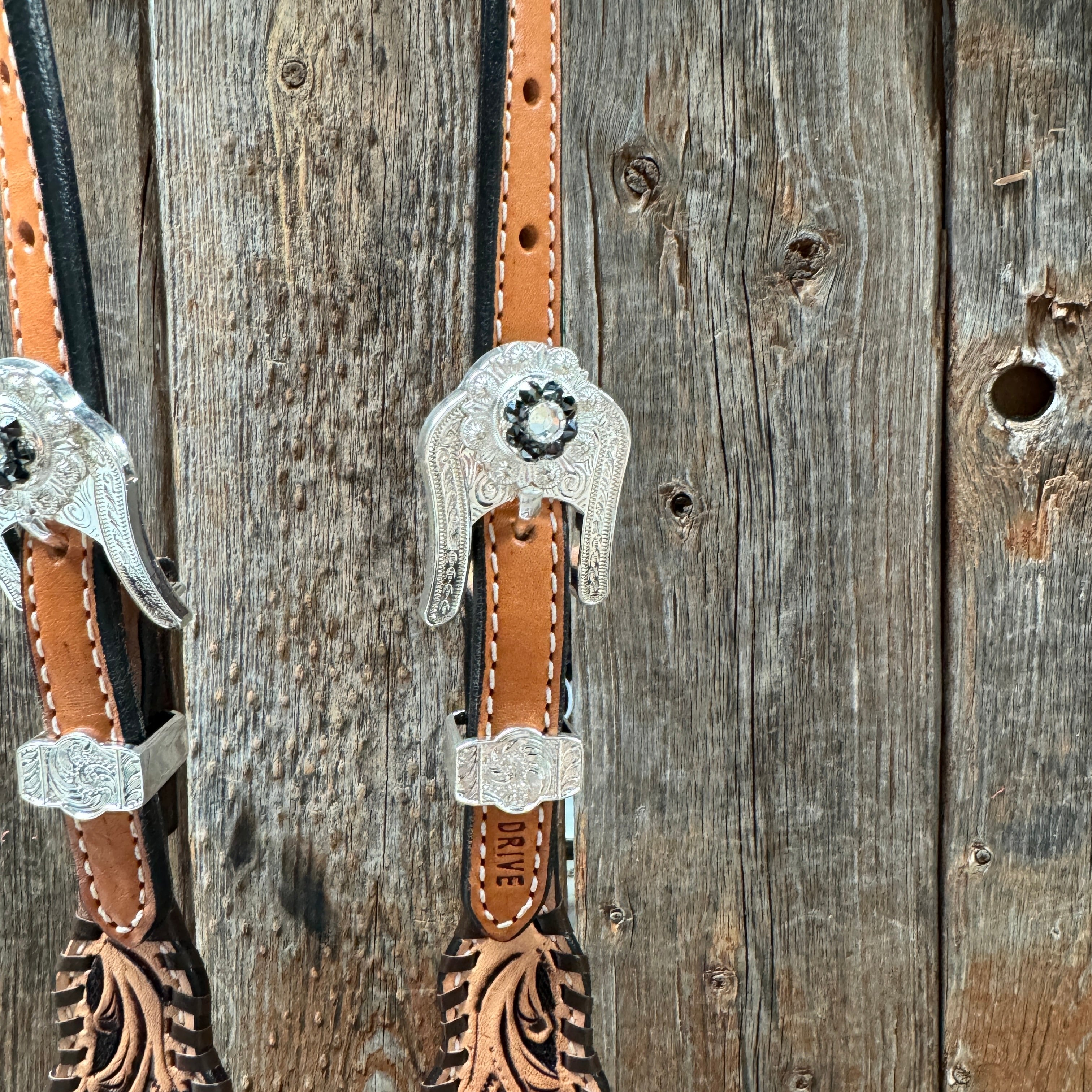 Floral Whipstitch Black and Red Browband / One Ear - Triangle / Gladiator Breastcollar Tack Set #BBBC642 — view 12