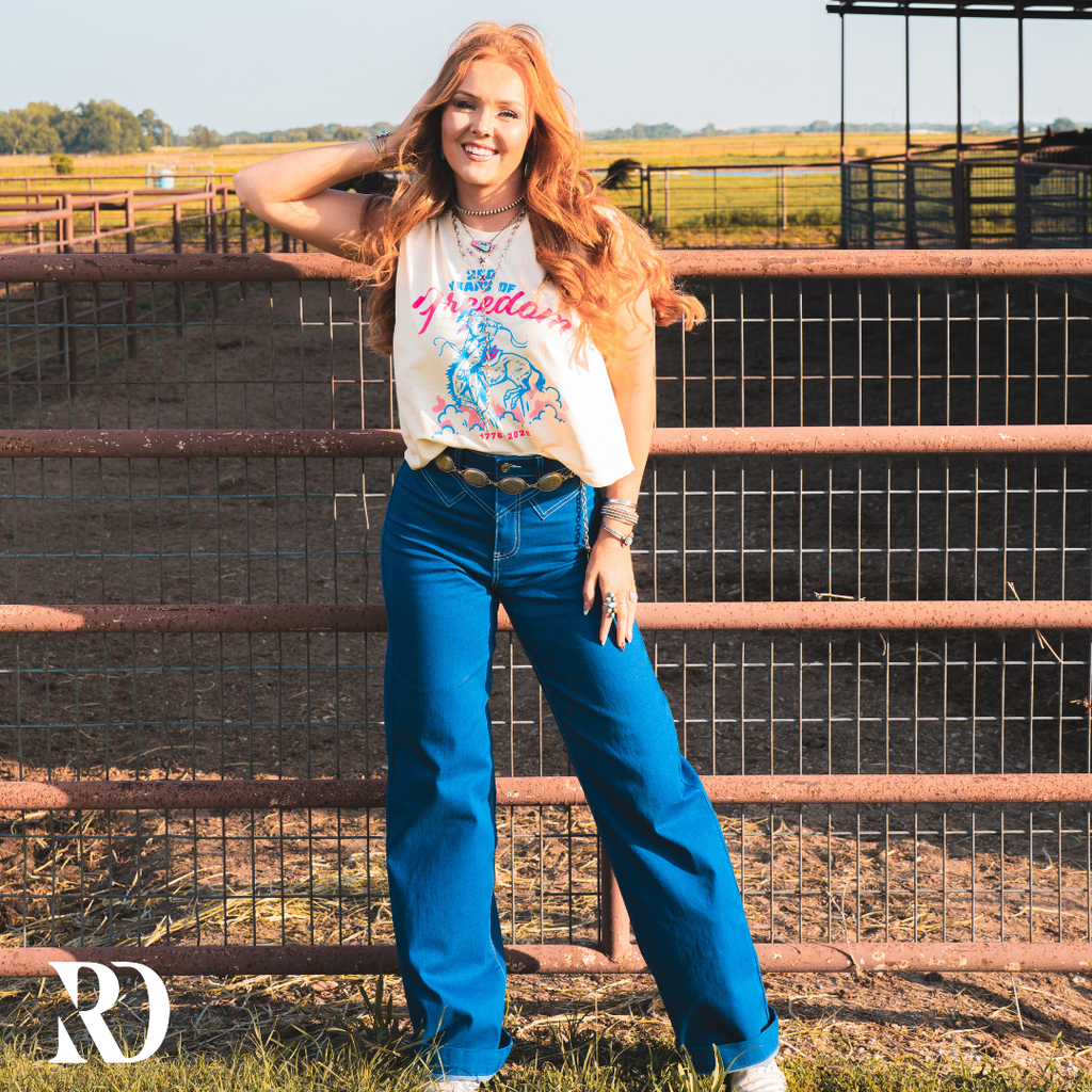 Cowboys & Freedom Muscle | Tee