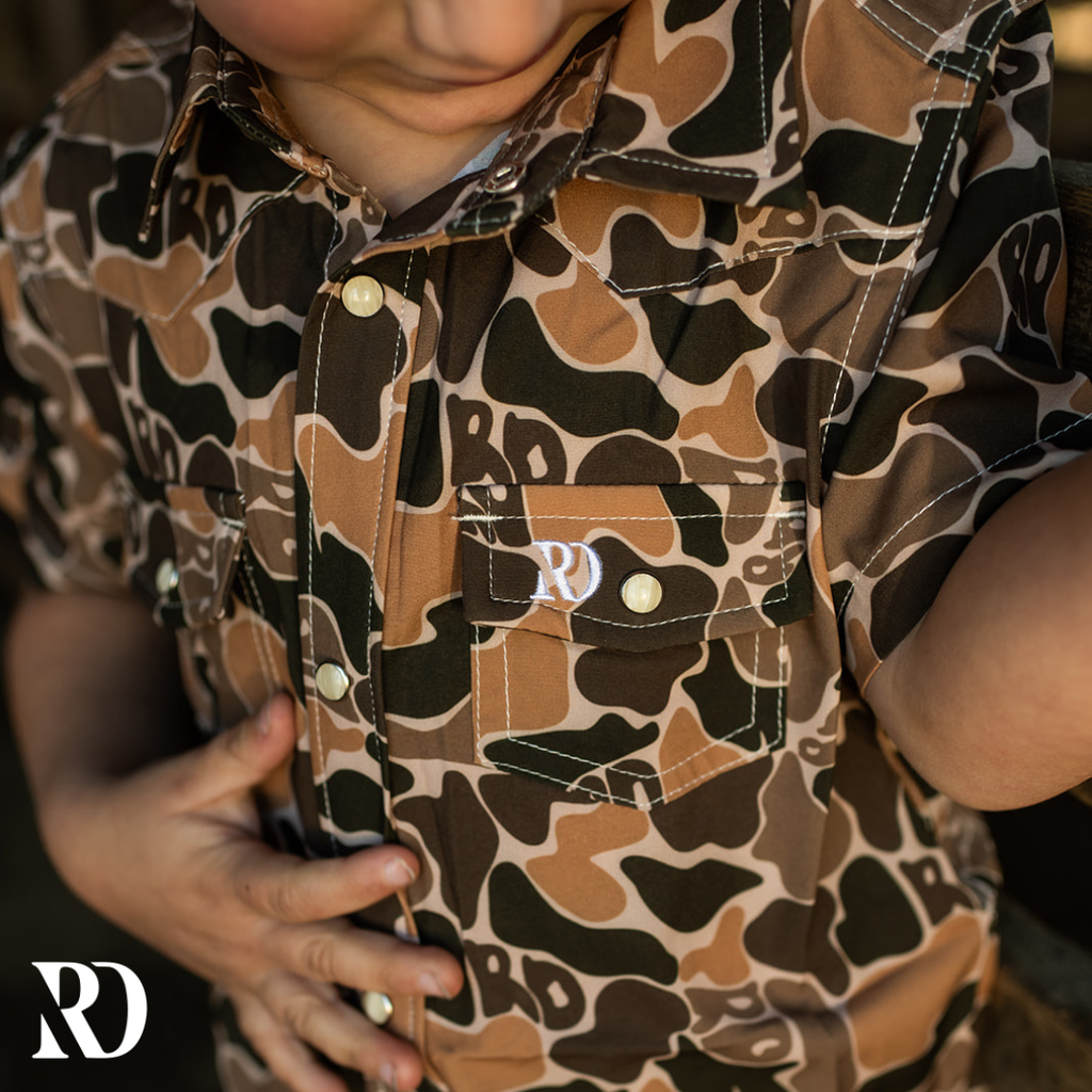 Toddler Button Down | Duck Hunt — view 2