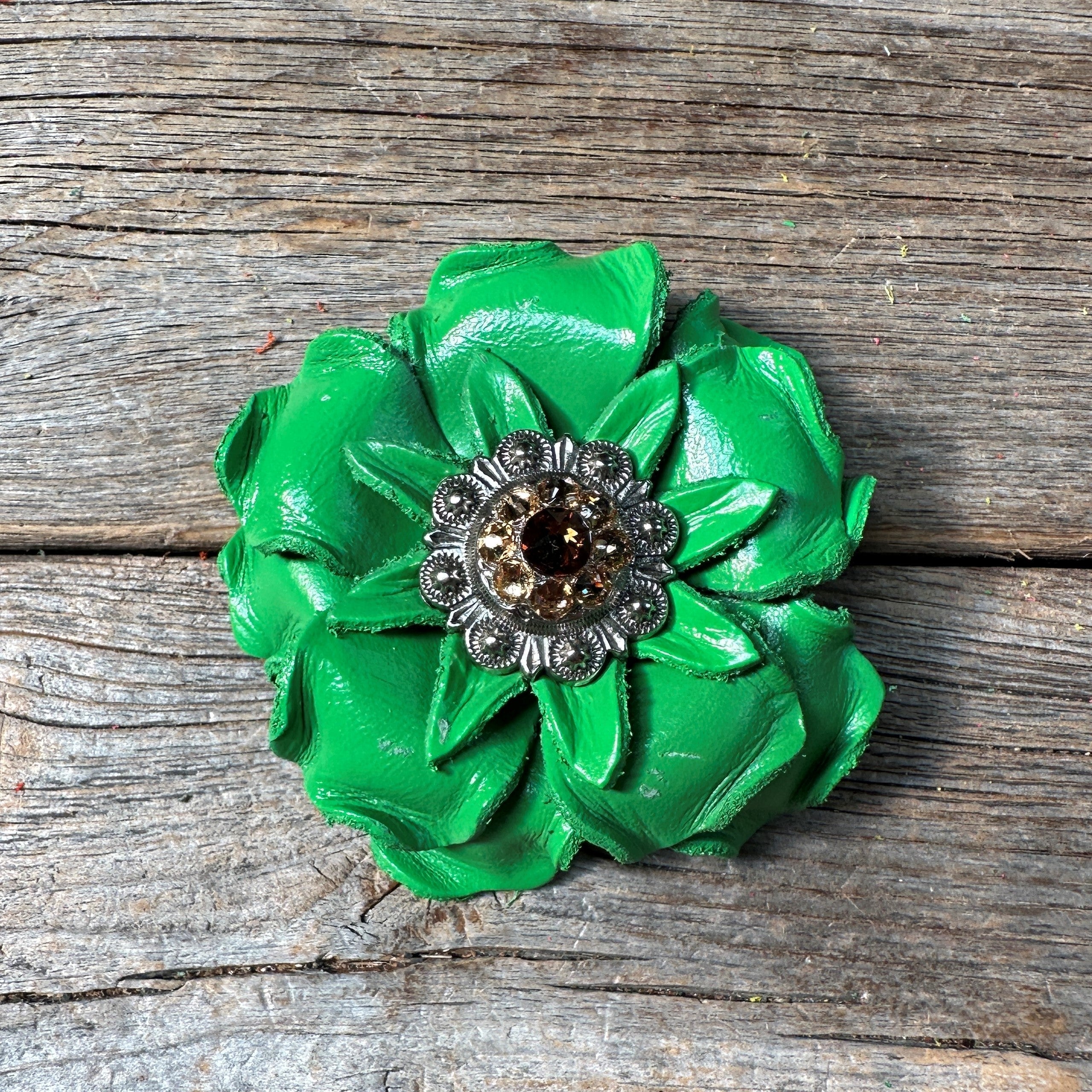 Green Gardenia Leather Flowers - 1" Crystal Conchos - Options — view 9