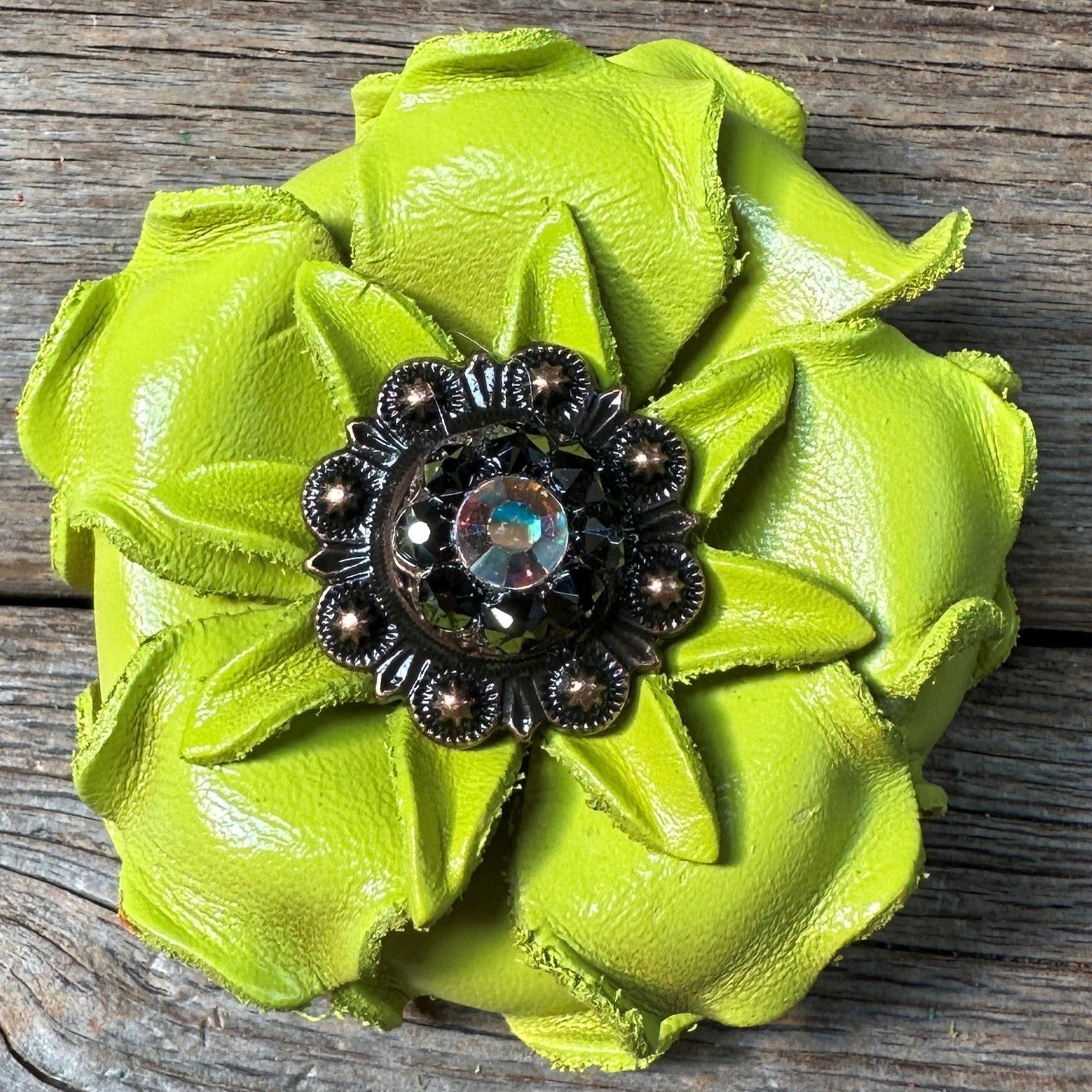 Lime Gardenia Leather Flowers - 1" Crystal Conchos - Options — view 7
