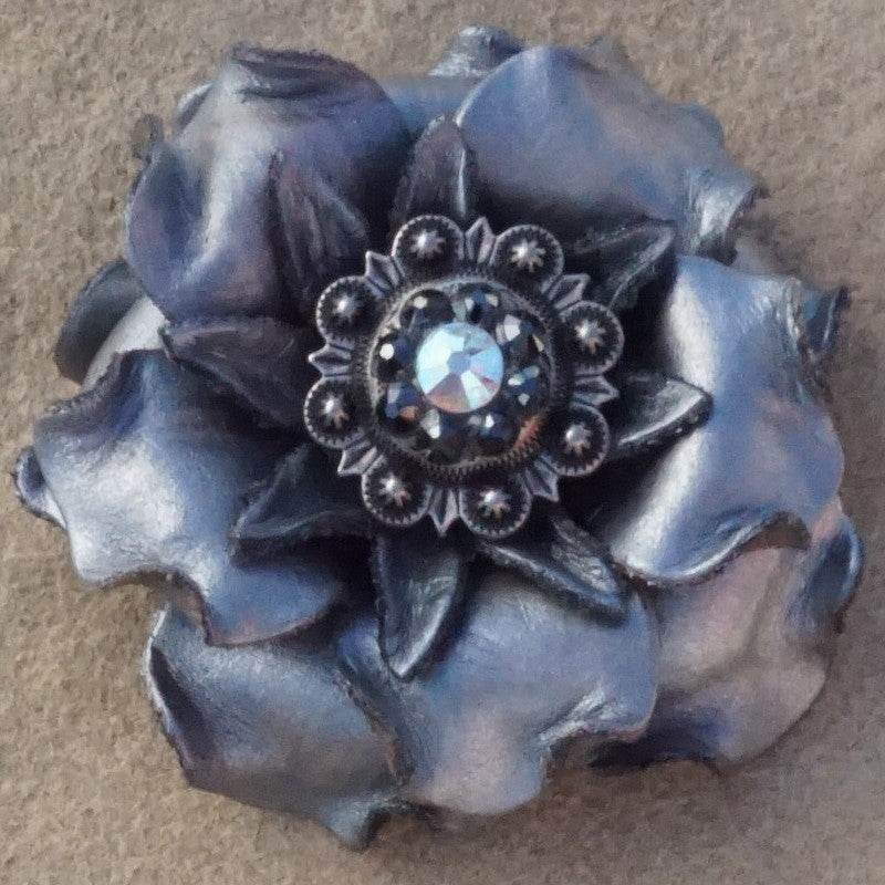 Silver Gardenia Leather Flowers - 1" Crystal Conchos - Options — view 9