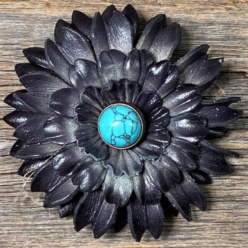 Hand Painted Leather Flowers - Daisies - Round Turquoise Cabochons — view 4