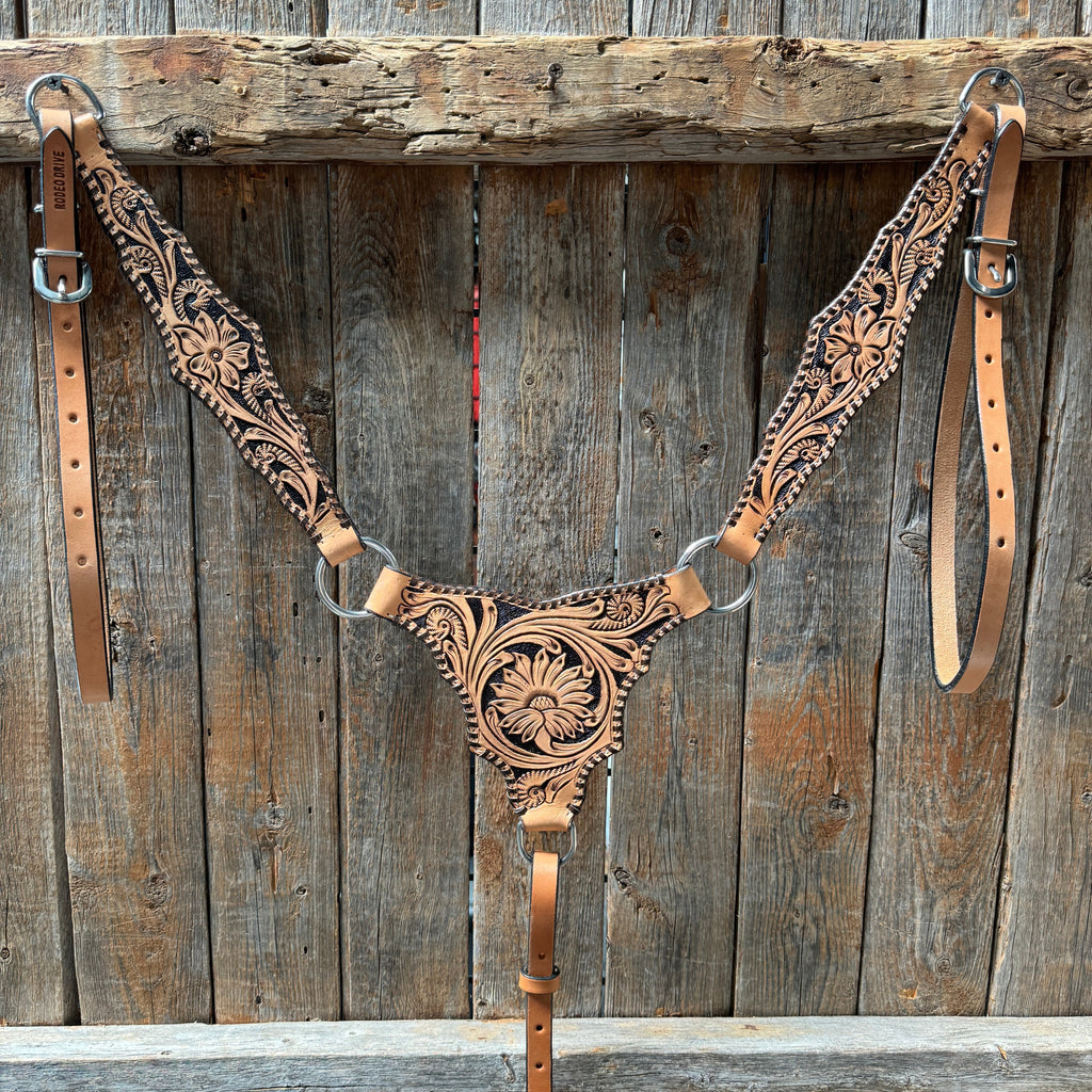 Light Oil Floral Whipstitch Triangle / Gladiator Browband/ One Ear Breastcollar Tack Set — view 5