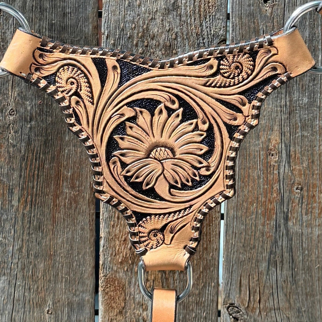 Light Oil Floral Whipstitch Triangle / Gladiator Breastcollar #56280 — view 3