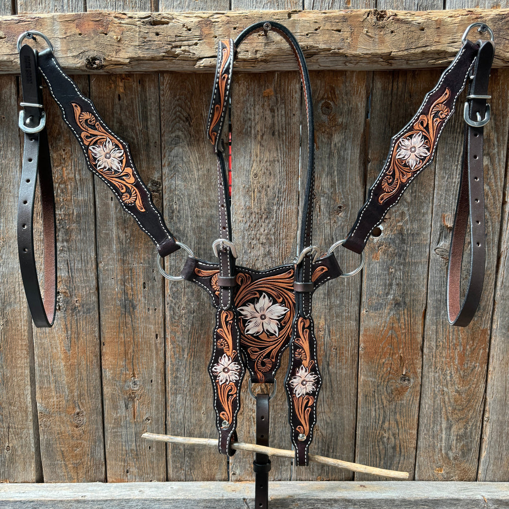 Triple Tone Floral Triangle / Gladiator Browband/ One Ear Breastcollar Tack Set — view 2