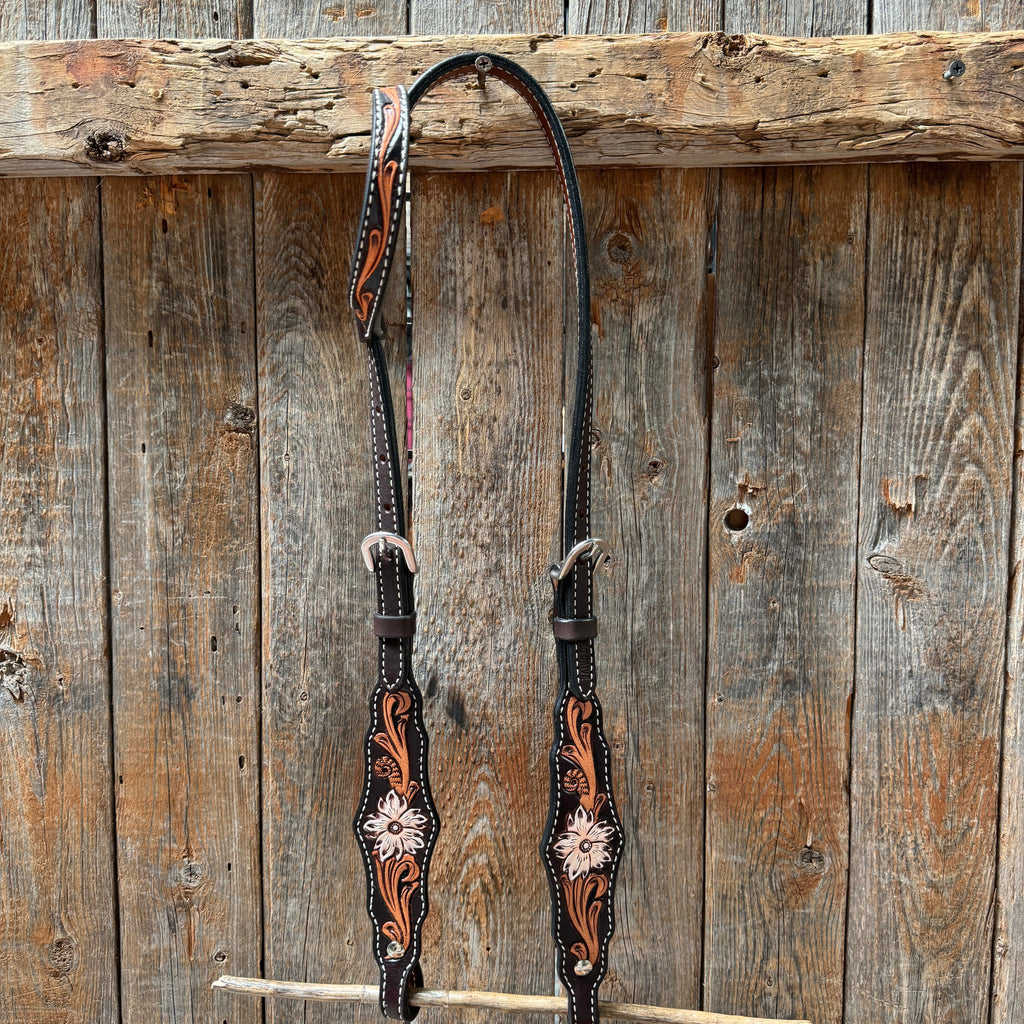 Triple Tone Floral Triangle / Gladiator Browband/ One Ear Breastcollar Tack Set — view 4