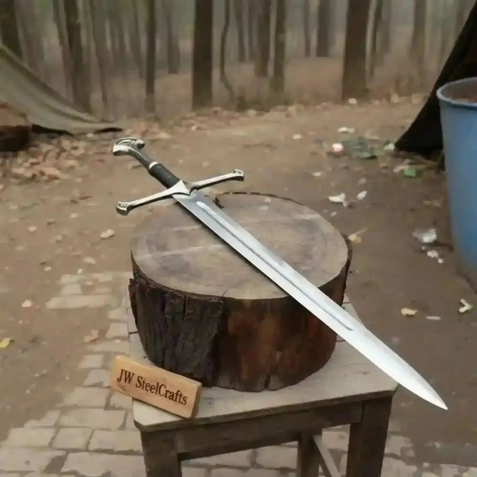 Handmade Crusader Sword in Polished Steel with Medieval Crossguard