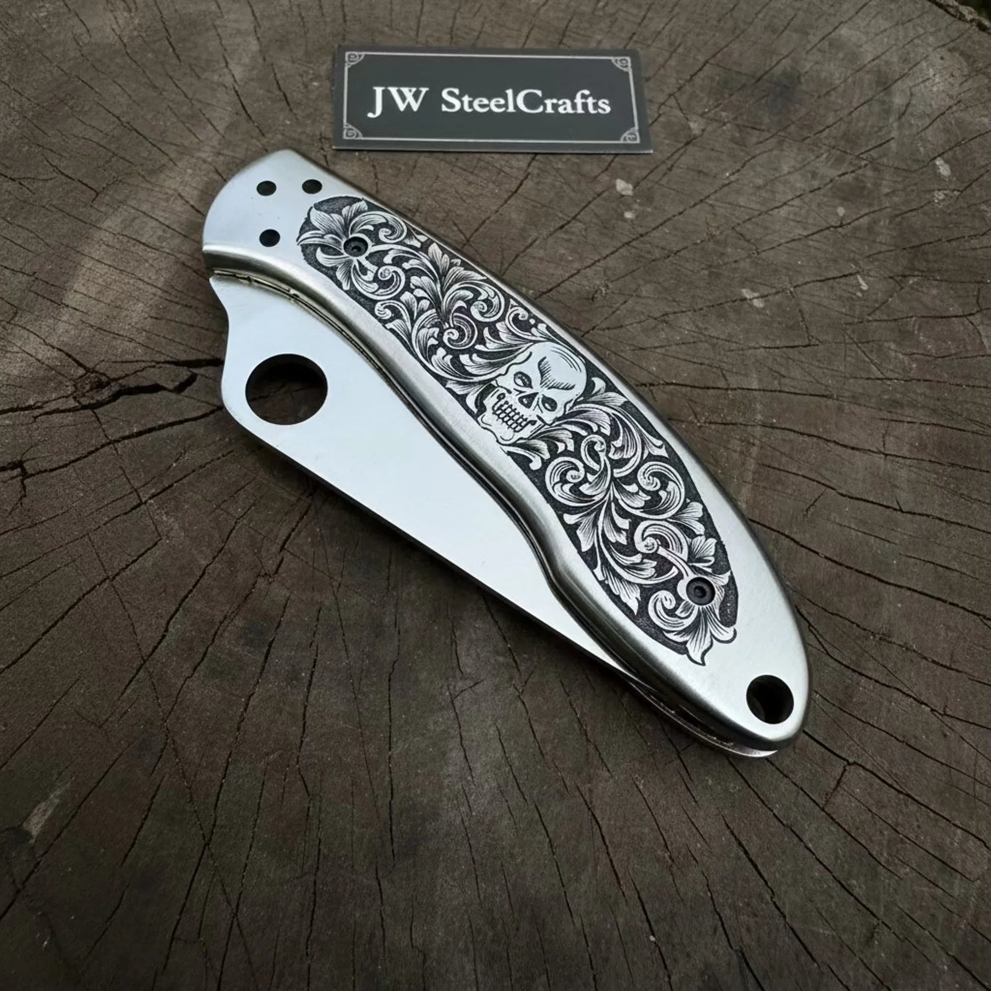 Engraved Spyderco Style Folder with Mirror Polished Leaf Blade