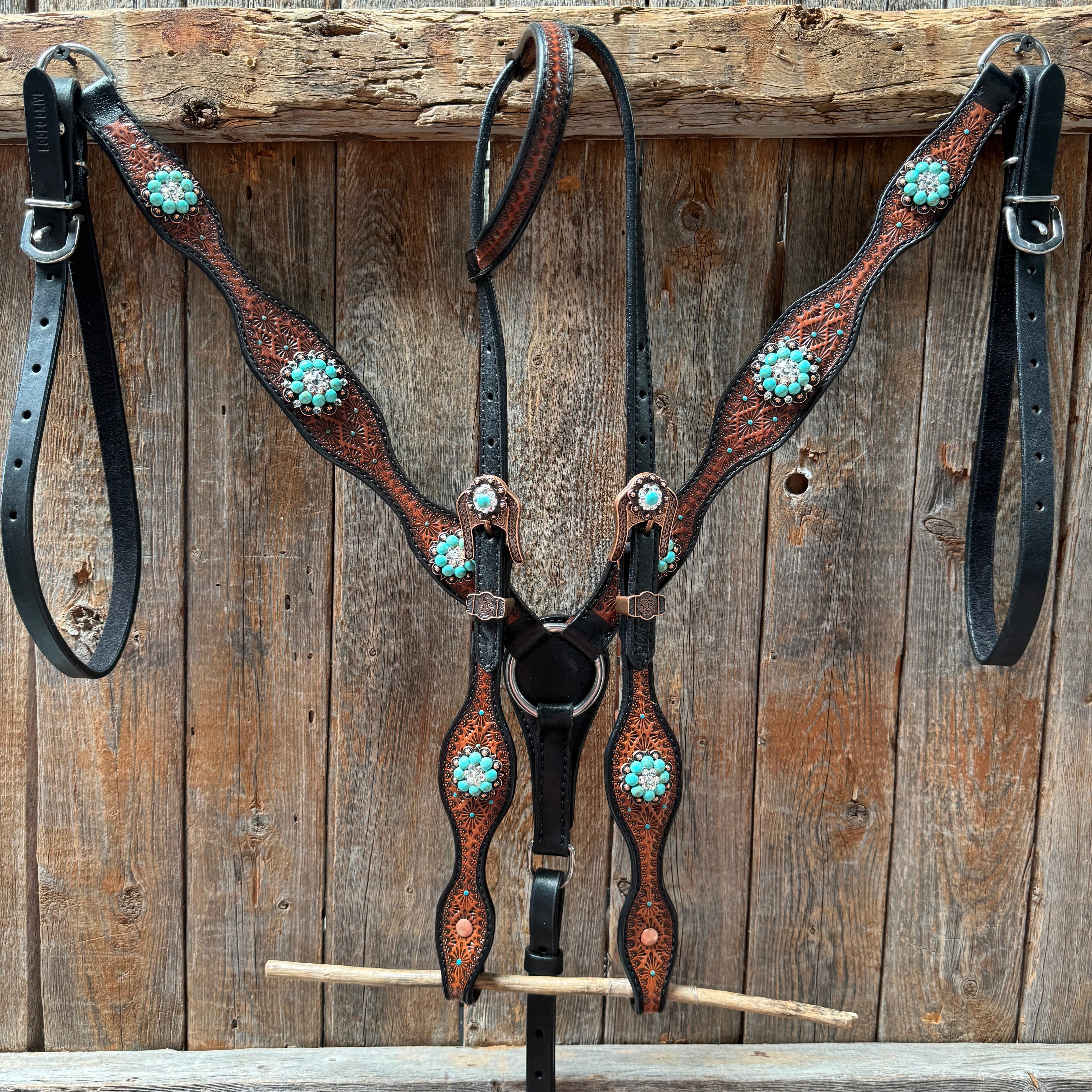 Teal Diamond Turquoise and Clear Browband / One Ear - Breastcollar Tack Set #BBBC644 — view 2