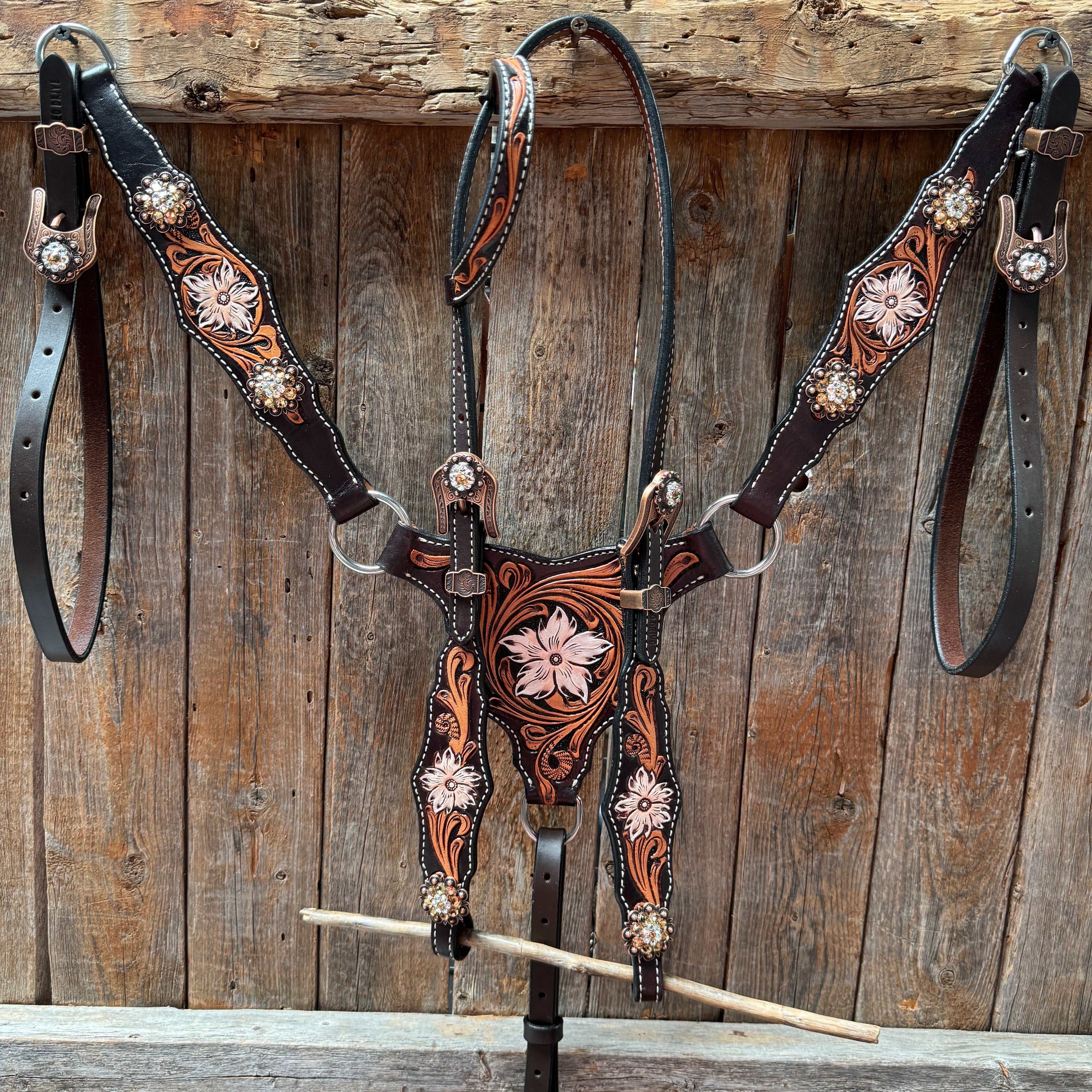 Triple Tone Floral Champagne and Clear Browband / One Ear - Triangle / Gladiator Breastcollar Tack Set #BBBC648 — view 2