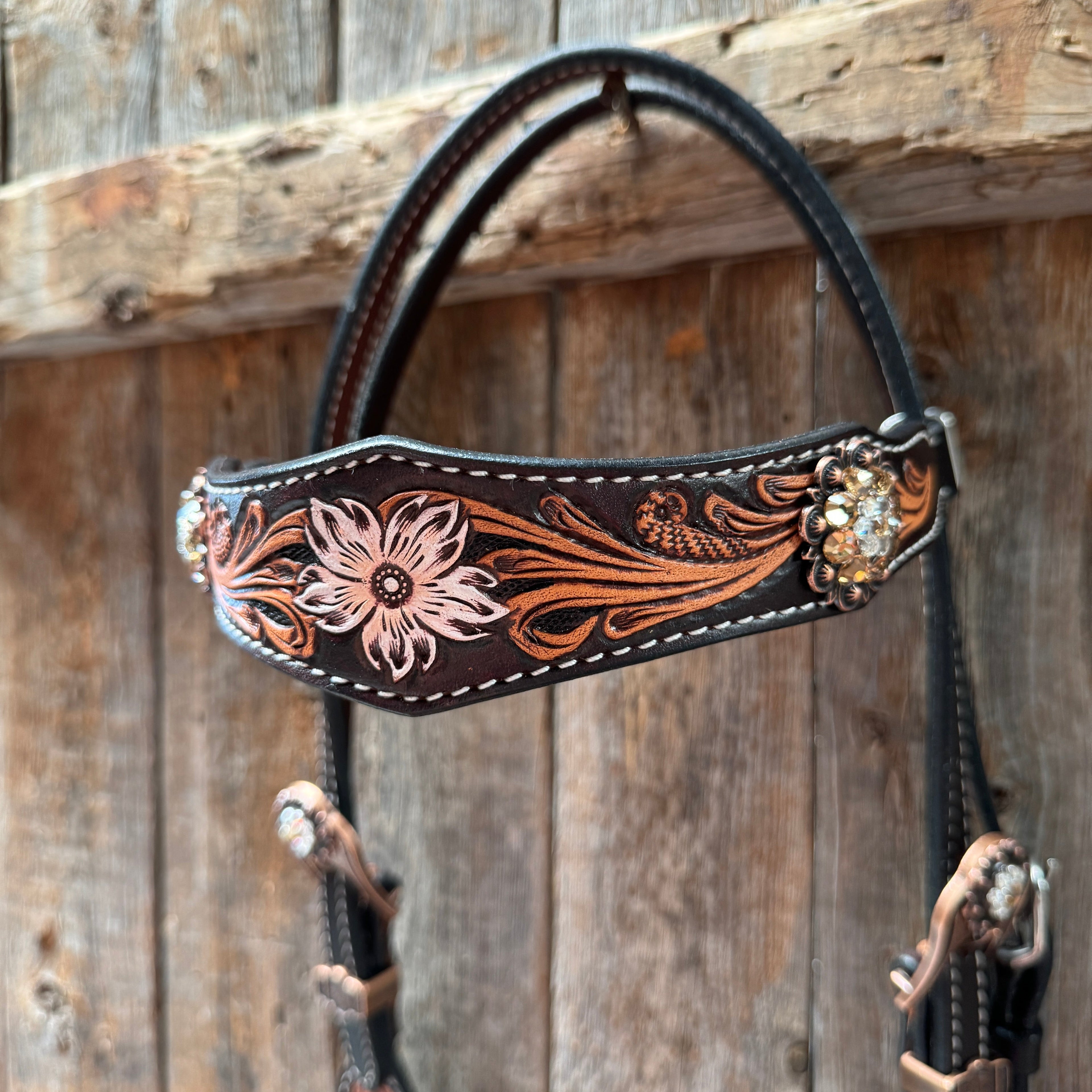 Triple Tone Floral Champagne and Clear Browband / One Ear - Triangle / Gladiator Breastcollar Tack Set #BBBC648 — view 4